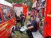 Im Ziel angekommen, wechselt der ein oder andere seine Klamotten. &copy; FF �jendorf.